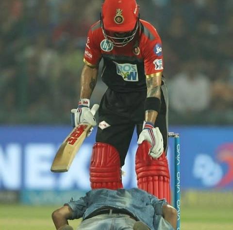 IPL 2018: इस साल आईपीएल में इन पांच पलों ने जीत लिया सभी का दिल 2 IPL 2018: इस साल आईपीएल में इन पांच पलों ने जीत लिया सभी का दिल 2