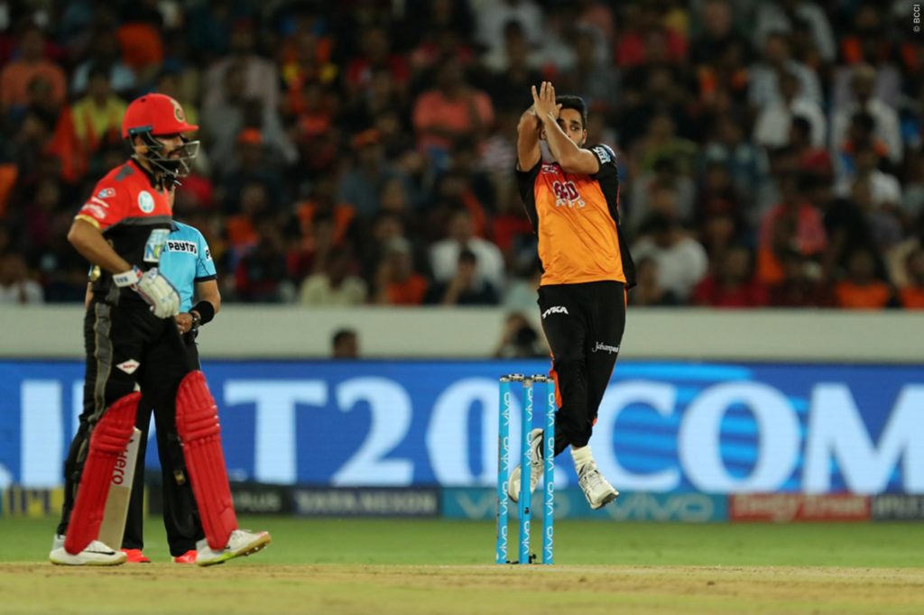 IPL 2018: विराट कोहली के खिलाफ मिली जीत के बाद भी इस बात से काफी परेशान है कप्तान केन विलियम्सन 8 IPL 2018: विराट कोहली के खिलाफ मिली जीत के बाद भी इस बात से काफी परेशान है कप्तान केन विलियम्सन 8