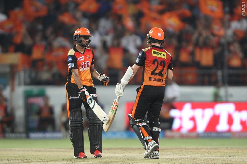 IPL 2018: विराट कोहली के खिलाफ मिली जीत के बाद भी इस बात से काफी परेशान है कप्तान केन विलियम्सन 4 IPL 2018: विराट कोहली के खिलाफ मिली जीत के बाद भी इस बात से काफी परेशान है कप्तान केन विलियम्सन 4