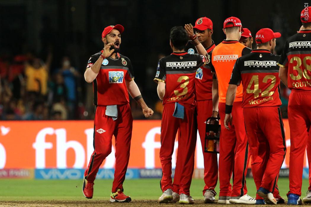 IPL 2018: हार्दिक पंड्या के संघर्ष भरी पारी के बाद भी 14 रनों से हारी मुंबई, बैंगलोर ने प्ले ऑफ खेलने की उम्मीद को रखा जिन्दा 9