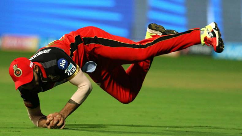इंग्लैंड की इस महिला खिलाड़ी ने कोहली की चोट के लिए सीधे तौर पर बताया आईपीएल को जिम्मेदार 4