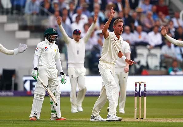 लंदन टेस्ट: हसन और अब्बास ने इंग्लैंड को 184 रन पर समेटा 9