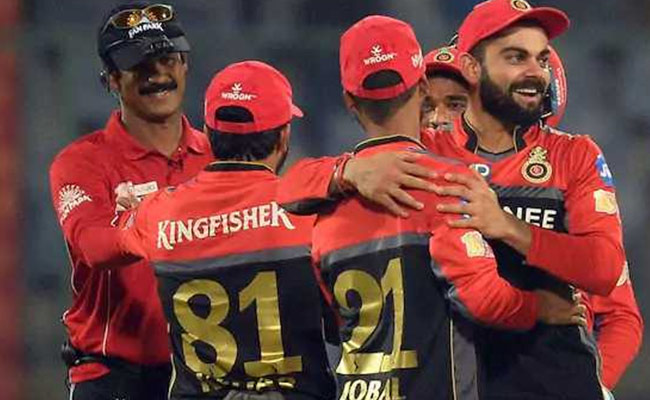 एबी डीविलियर्स के सन्यास के बाद अब विराट कोहली हुए भावुक प्रसंशको से किया ये वादा 3 एबी डीविलियर्स के सन्यास के बाद अब विराट कोहली हुए भावुक प्रसंशको से किया ये वादा 3