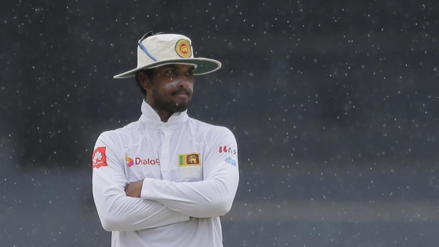 गेंद से छेड़छाड़ के मामले में 1मैच का प्रतिबन्ध लगने के बाद श्रीलंकाई कप्तान दिनेश चंडीमल ने उठाया ये कदम 3