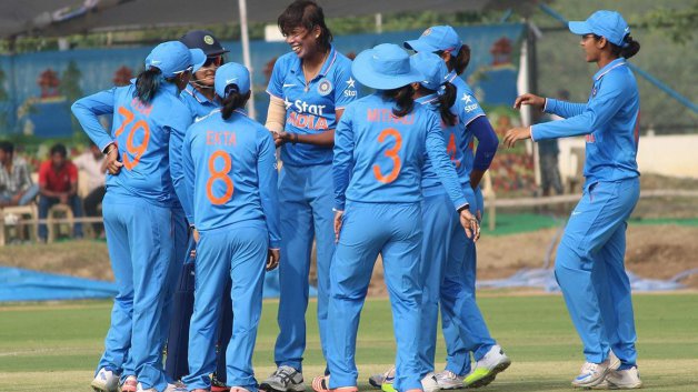 महिला एशिया कपः भारत ने पाकिस्तान को शिकस्त दे कर फाइनल में बनाई जगह तो सहवाग और कैफ समेत दिग्गजों ने दी कुछ ऐसी प्रतिक्रिया 1
