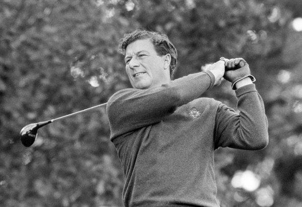 आस्ट्रेलिया के महान गोल्फ खिलाड़ी थॉमसन का निधन 10