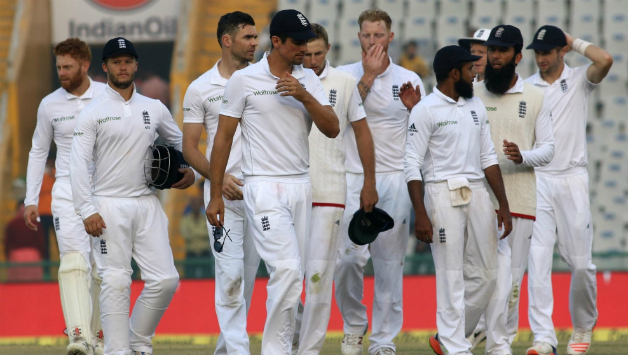 IND VS ENG- इंग्लैंड के ये 3 दिग्गज खिलाड़ी शायद अपनी जमीं पर भारत के खिलाफ खेल रहे हैं अंतिम टेस्ट सीरीज 12