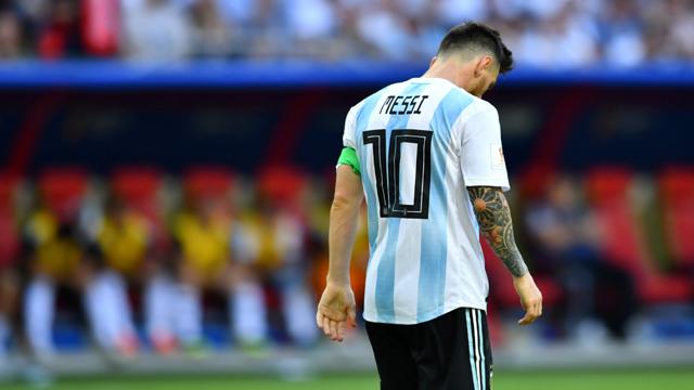 फीफा विश्वकप: आईपीएल की RCB बताकर उड़ाया जा रहा मेसी की अर्जेन्टीना का मजाक, मेसी के लिए आये ट्वीट देख भर आयेंगी आँखे 1