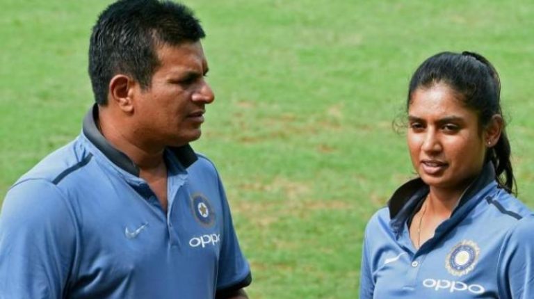 To remove coach on players' say, set wrong standards: Unstoppable