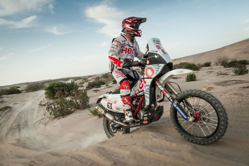 Mena 12 of the Motorsports team Rally and Rodrigues remain at 17th position