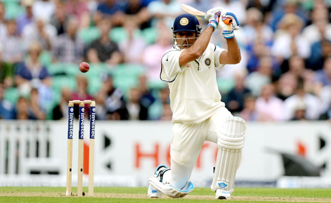 इंग्लैंड में भारत की शर्मनाक हार देख क्रिकेट फैन्स कर रहे है सन्यास ले चुके इस दिग्गज से वापस आने की अपील 2