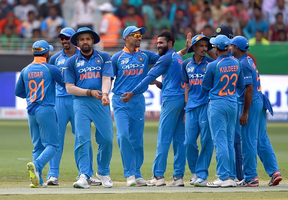 एशिया कप: INDvsPAK: पाकिस्तान को हराने के बाद इन 3 भारतीय खिलाड़ियों को दिया रोहित ने फाइनल में पहुंचने का श्रेय 3