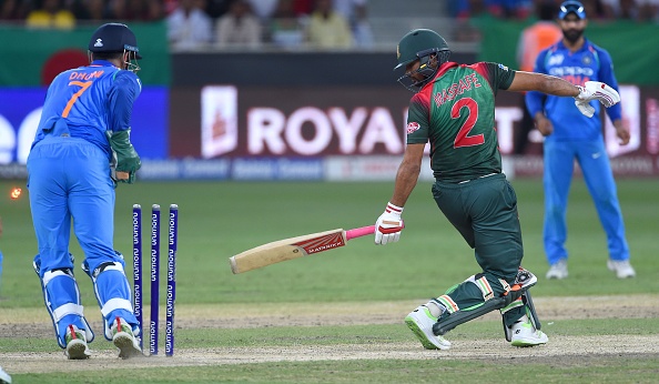 dhoni stumping