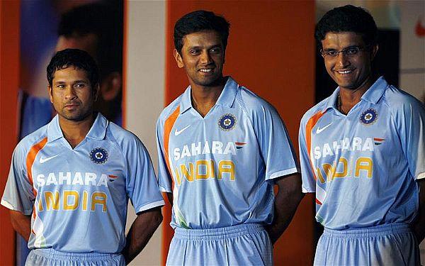 राहुल द्रविड़ की वजह से 25 साल के महेंद्र सिंह धोनी को मिली थी टीम इंडिया की कप्तानी, जाने क्या था सचिन का रोल 5