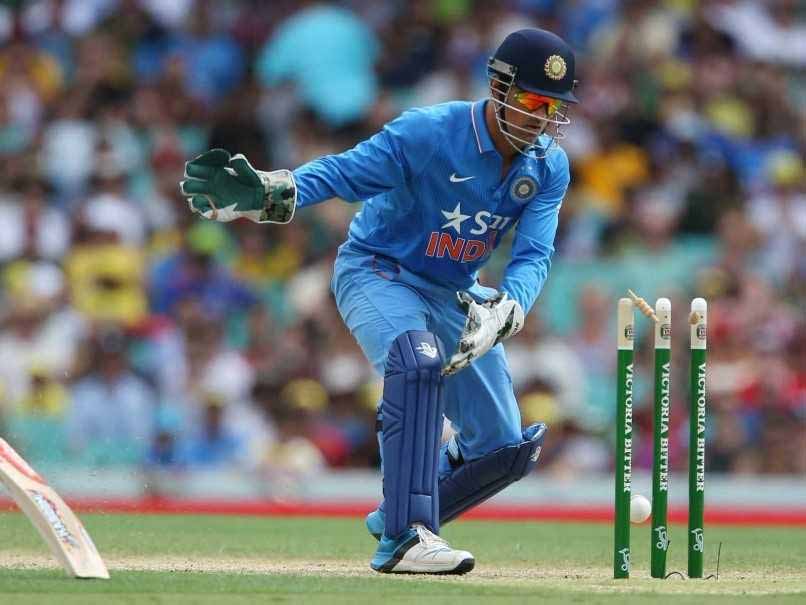 विश्वकप 2019 से पहले इन 3 कारणों से महेंद्र सिंह धोनी को नहीं करना चाहिए भारतीय टीम से ड्राप! 4