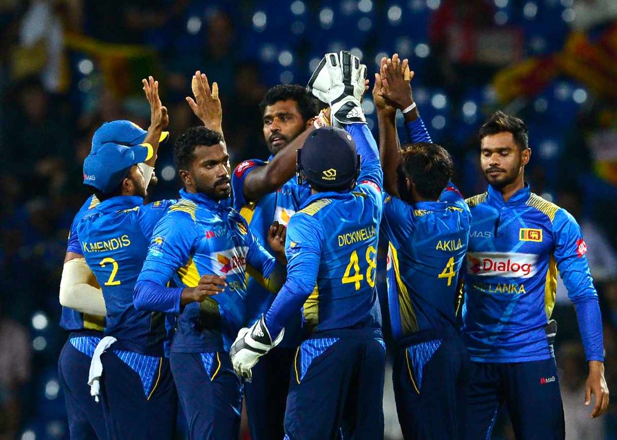 श्रीलंका ने इंग्लैंड को डकवर्थ लुईस नियम के तहत 219 रनों से हराया 3