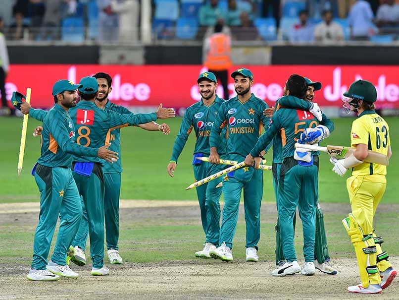 विश्व कप के लिए पाकिस्तान टीम का हुआ ऐलान, इन 3 दिग्गजों को बाहर कर पाक ने अपने ही पैरों पर मारी कुल्हाड़ी 2