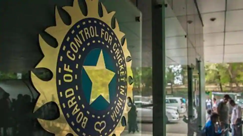Officials want to challenge CIC's decision