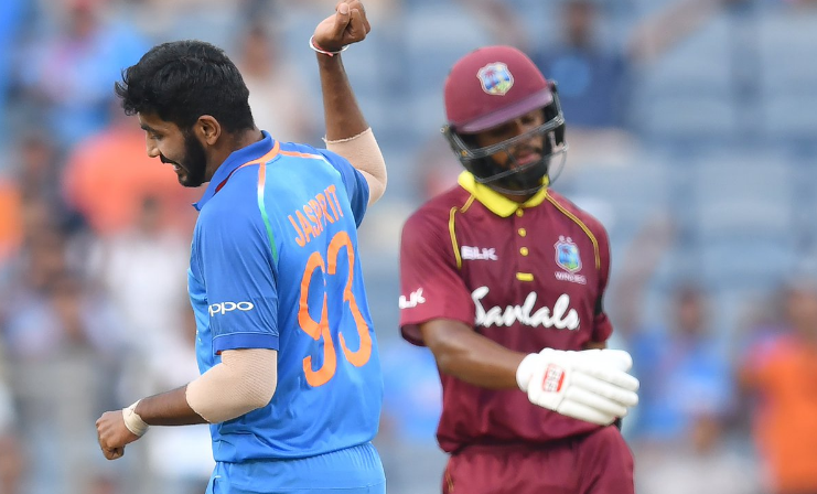 वेस्टइंडीज के खिलाफ मिली हार के बाद विराट कोहली को आई इन 2 खिलाड़ियों की याद, कहा वो दोनों टीम में हो तो कोई नहीं हरा सकता 2