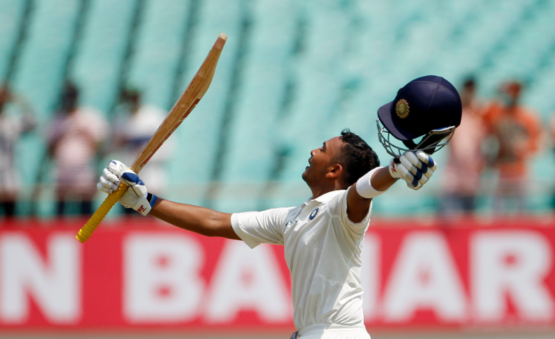 INDvsWI, राजकोट टेस्ट: पहले दिन चाय तक भारत ने बनाई मैच पर पकड़, भारत ने गंवाया पृथ्वी का विकेट 1