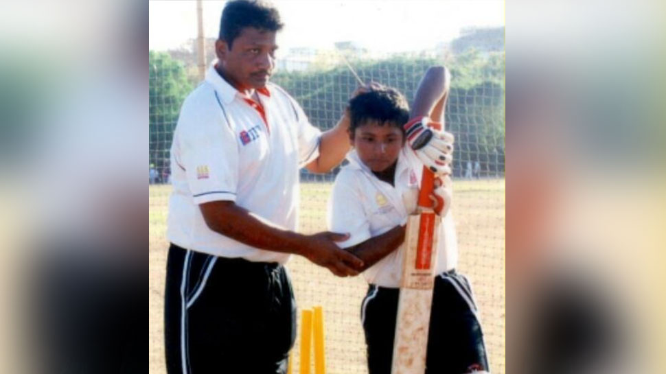 भारत में घरेलू टूर्नामेंट में एक साथ खेल इस पिता-पुत्र की जोड़ी ने अकेले जीताया मैच 5