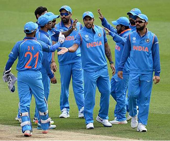 2018 में 5 बार इन भारतीय खिलाड़ियों ने विरोधी टीम के बल्लेबाजों को किया सिर झुकाने पर मजबूर 1