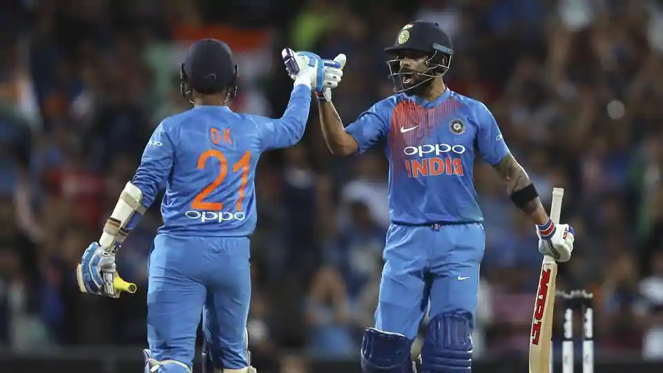 Sydney T20: India beat Australia by 6 wickets