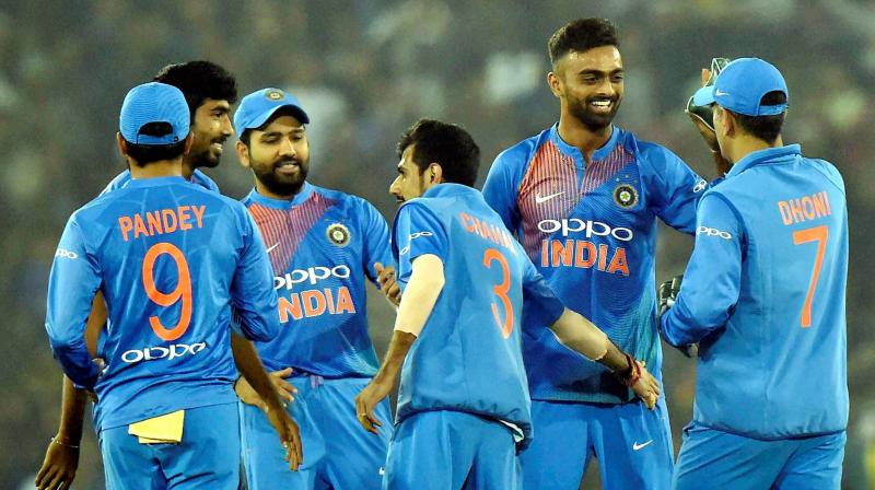INDvsWI: वेस्टइंडीज के खिलाफ पहले टी-20 में डेब्यू कर सकते हैं ये भारतीय खिलाड़ी 15