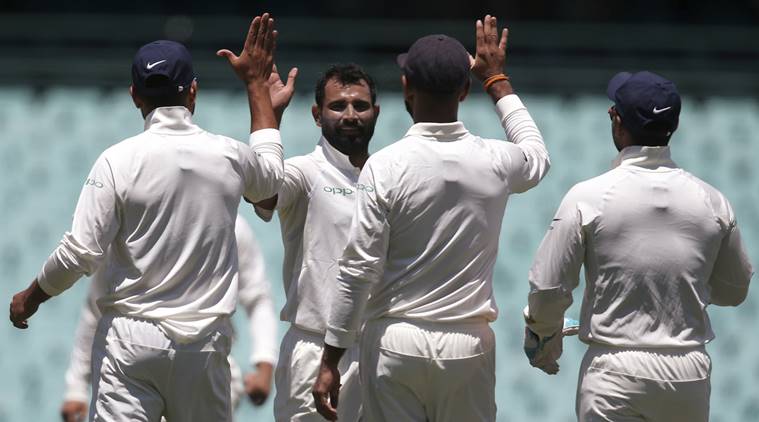 CA XI vs IND: तीसरा दिन: ऑस्ट्रेलियाई बल्लेबाजों के सामने नहीं टिकी भारतीय गेंदबाजी, विराट कोहली को खुद करनी पड़ी गेंदबाजी 1