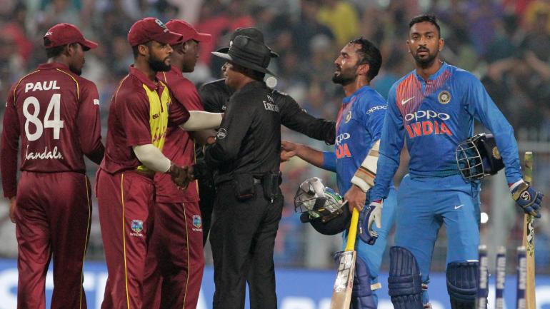 भारतीय बल्लेबाजी पर सुनील गावस्कर ने उठाए सवाल, इसे बताया सबसे बड़ी कमजोरी 2