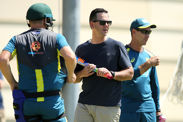 दुसरे टेस्ट में जीत के बावजूद रिकी पोंटिंग ने इस ऑस्ट्रेलियाई खिलाड़ी को टीम से बाहर करने की उठाई मांग 6