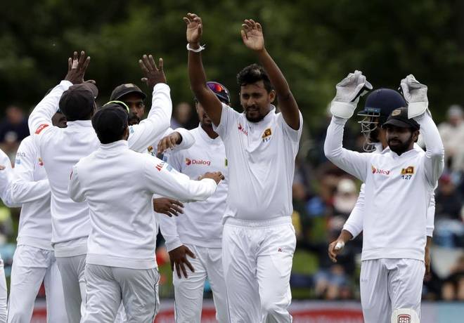 Christchurch Test: A total of 14 wickets fell on the first day