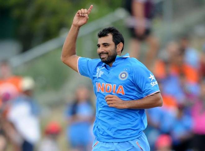 India vs New Zealand 2019 : 1.6 ओवर में मार्टिन गुप्टिल को बोल्ड करने के साथ ही मोहम्मद शमी ने रचा विश्व इतिहास 3