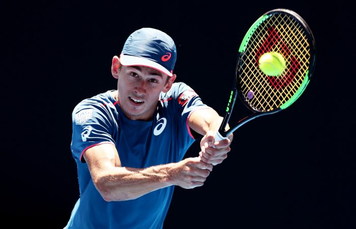 Tennis: De Minor in the final of Sydney International defeating Simon