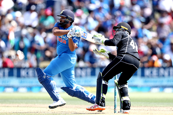 NZvsIND : STATS : तीसरे वनडे मैच में बने कुल 13 रिकॉर्ड, सर्वश्रेष्ठ भारतीय खिलाड़ी बनने से चुके रोहित शर्मा 3