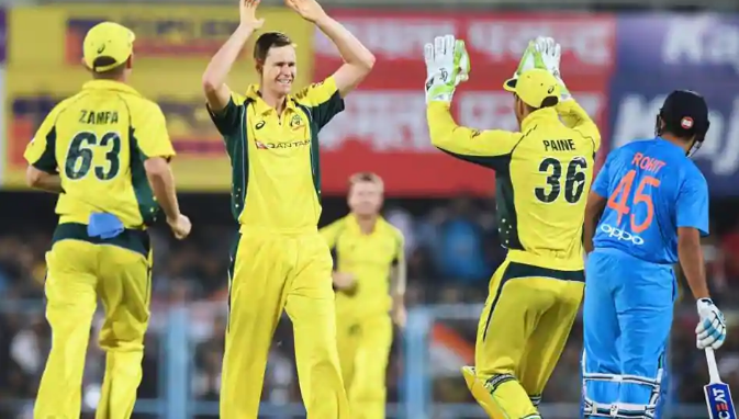 भारत दौरे पर आने से पहले इस ऑस्ट्रेलियाई गेंदबाज ने दे डाली टीम इंडिया के बल्लेबाजो को बड़ी चेतावनी 8
