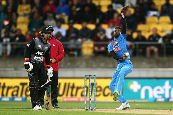 INDvsNZ : टिम सेफर्ट ट्विटर पर छाये, इस भारतीय खिलाड़ी का बना मजाक 13