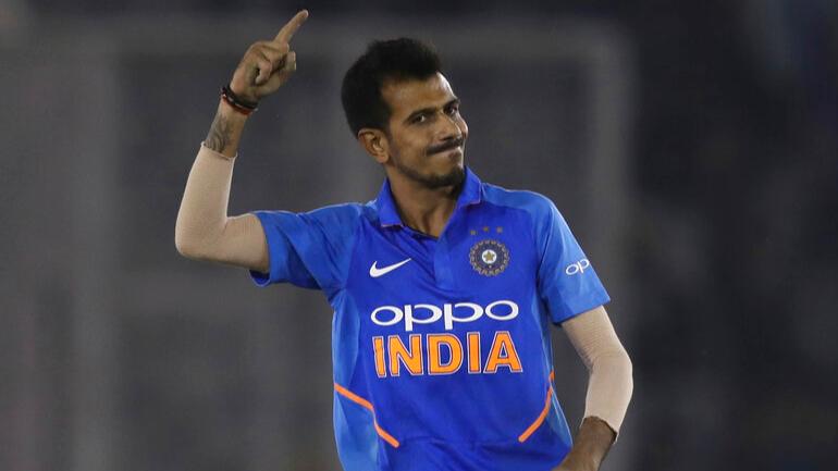 Chahal is the champion bowler, not robot: Muralitharan