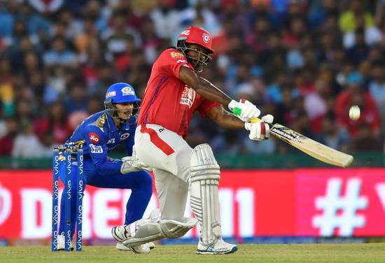 आईपीएल 2019: 5 बल्लेबाज जिन्होंने इस सीजन अभी तक लगाए हैं सबसे ज्यादा छक्के, टॉप 5 में सिर्फ दो भारतीय 12