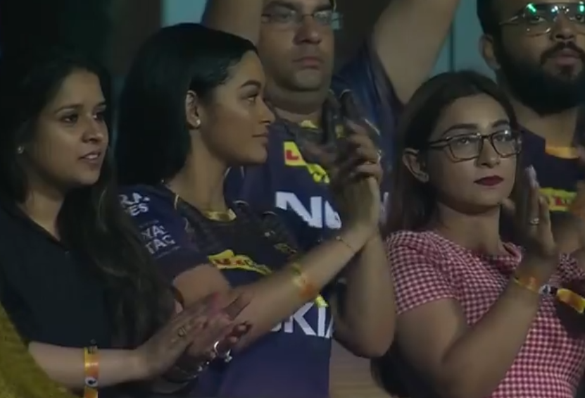 आईपीएल 2019: मॉडल पत्नी के सामने आंद्रे रसेल ने खोला अपनी आतिशी बल्लेबाजी का राज, इस वजह से लगाते हैं लम्बे लम्बे छक्के 4