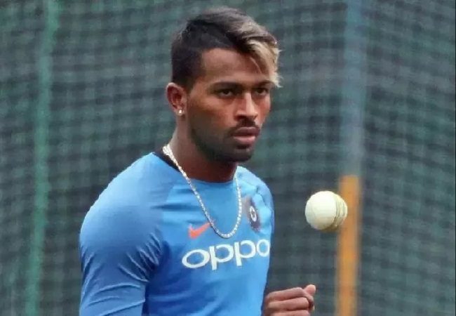 Dhoni liked my helicopter shot: Pandya