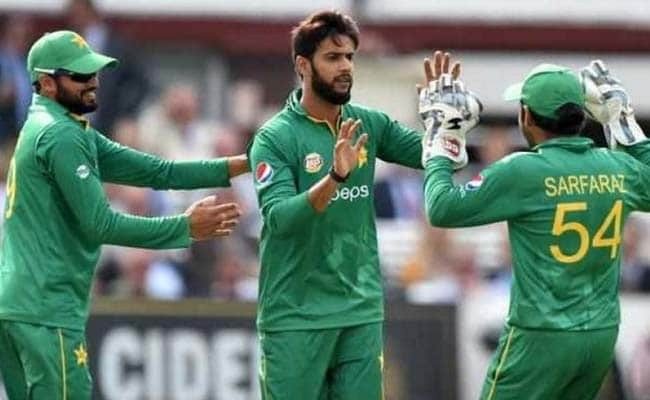 पाक स्पिनर इमाद वसीम ने टीम इंडिय़ा के खिलाफ होने वाले मैच के साथ-साथ विश्वकप विजेता की भविष्यवाणी की 5