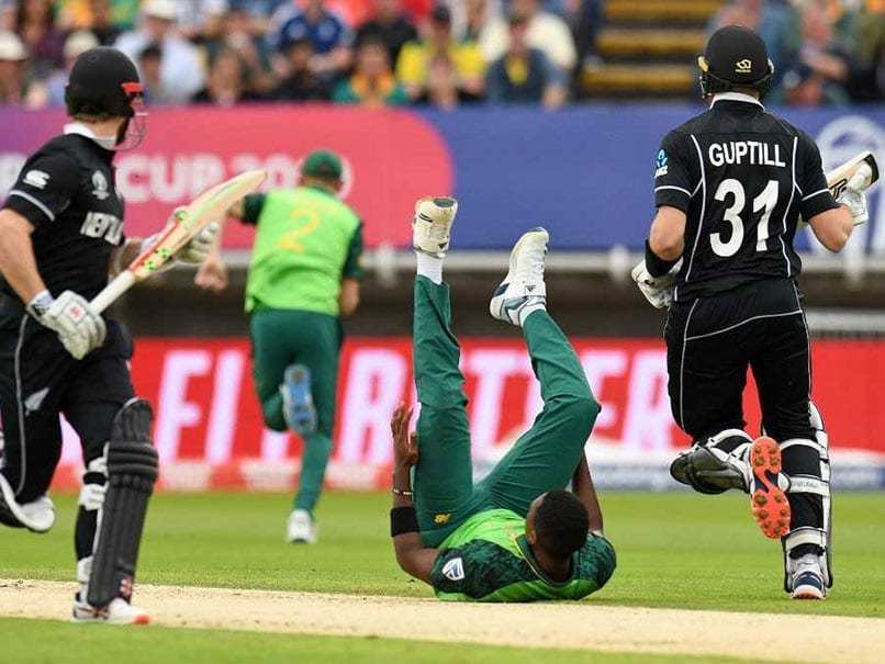 WORLD CUP 2019: SA vs NZ: रोमांचक मुकाबलें में न्यूजीलैंड ने दक्षिण अफ्रीका को 4 विकेट से हराया, देखें मैच का पूरा स्कोरकार्ड 5