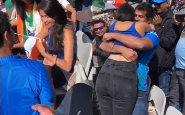 WATCH: भारत बनाम पाकिस्तान मैच के दौरान एक फैन ने किया अपनी गर्लफ्रेंड को प्रपोज, वीडियो हुई वायरल 1
