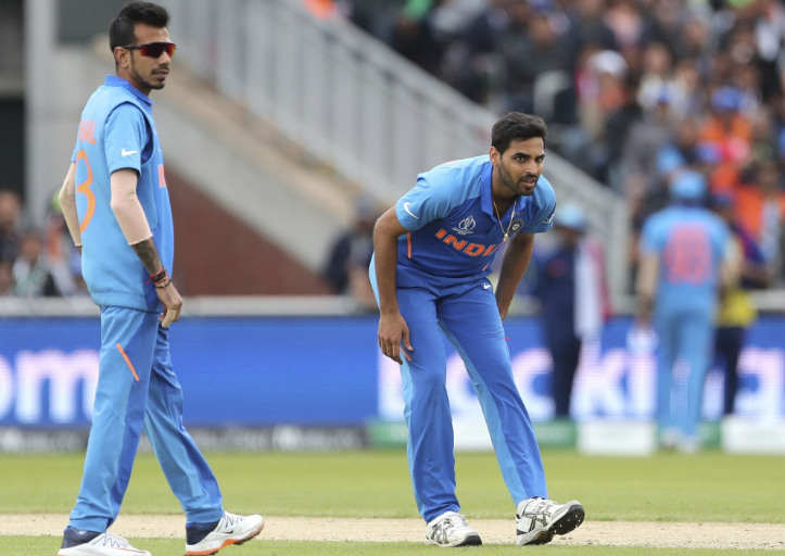 CWC 2019: चोटिल भुवनेश्वर कुमार होते हैं बाहर तो इन 3 गेंदबाजों को मिल सकता है इंग्लैंड जाने का मौका 10