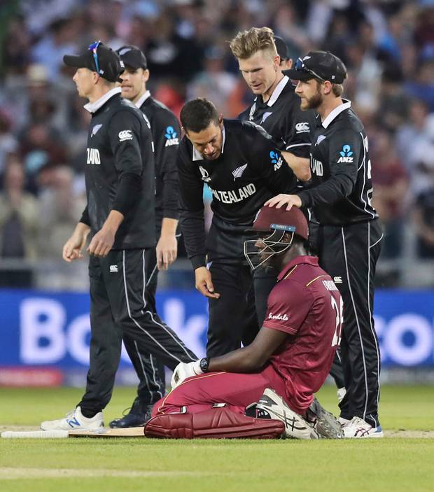 वेस्टइंडीज के खिलाफ मिली जीत के बाद न्यूजीलैंड टीम पर लगा स्लो ओवर रेट का जुर्माना 1
