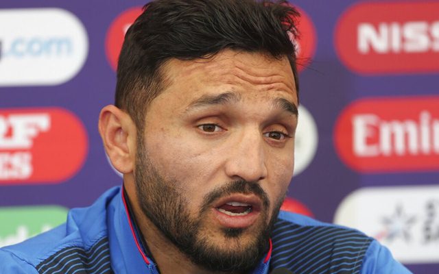 कप्तानी छिनी जाने के बाद गुलबदीन नैब ने अफगानिस्तान टीम के सीनियर खिलाड़ियों पर लगाया ये आरोप 10