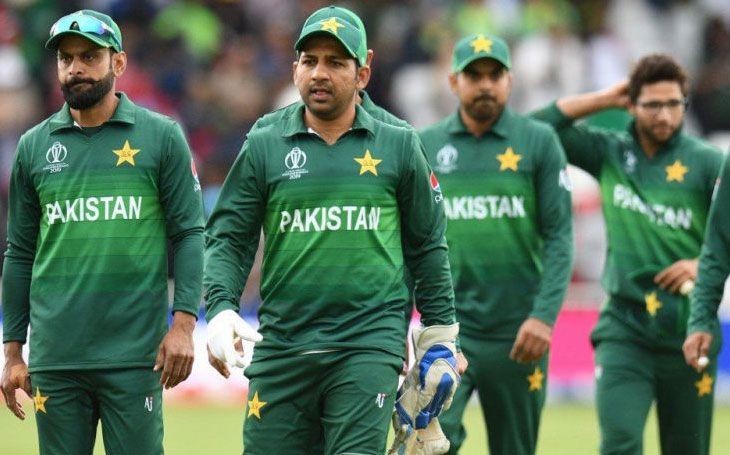 सरफराज ने विश्व कप बाद पाकिस्तान टीम के खिलाड़ियों पर लगाया ये आरोप 14