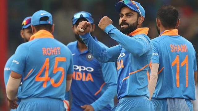 सुनील गावस्कर ने की विश्व कप में भारतीय क्रिकेट टीम के बल्लेबाजी की आलोचना, गिनाई कमियां 1