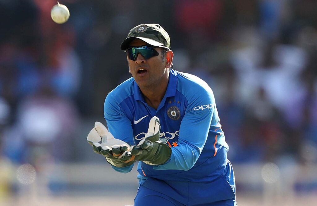 REPORTS: महेंद्र सिंह धोनी बांग्लादेश के खिलाफ खेल सकते हैं अपना अंतिम सीरीज 2